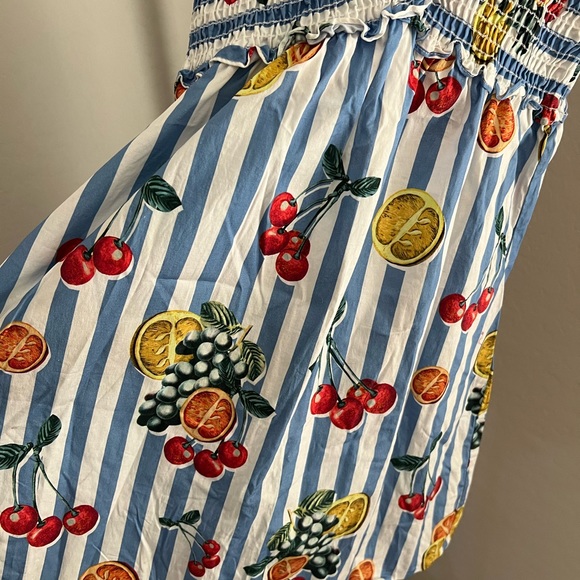 Mandy Smocked Dress - Picture 3 of 5